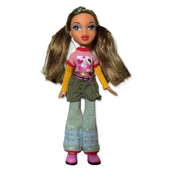 Bratz Doll Yasmin Tokyo A Go-Go Original Outfit - 2004 MGA Entertainment CLEAN - Picture 1 of 7